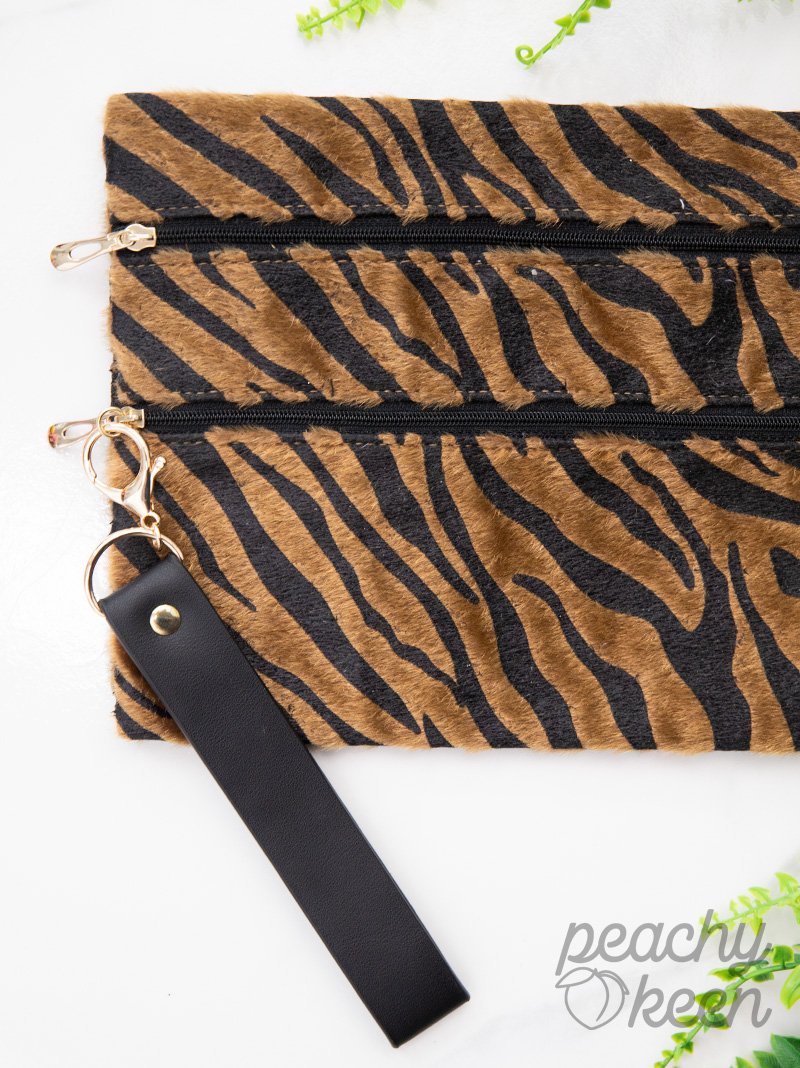 The Exotic Double Zipper Versi Bag