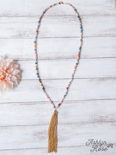 COLOR ME IN BEAUTIFUL GOLD CHAIN TASSEL ON A MATTE MULTICOLOR CRACKED AGATE BEADED NECKLACE