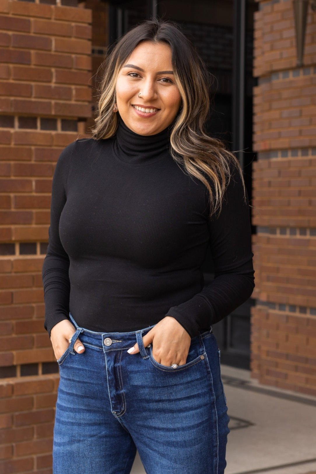 The Georgina Fitted Turtleneck ,Black – Southern Grace Wholesale