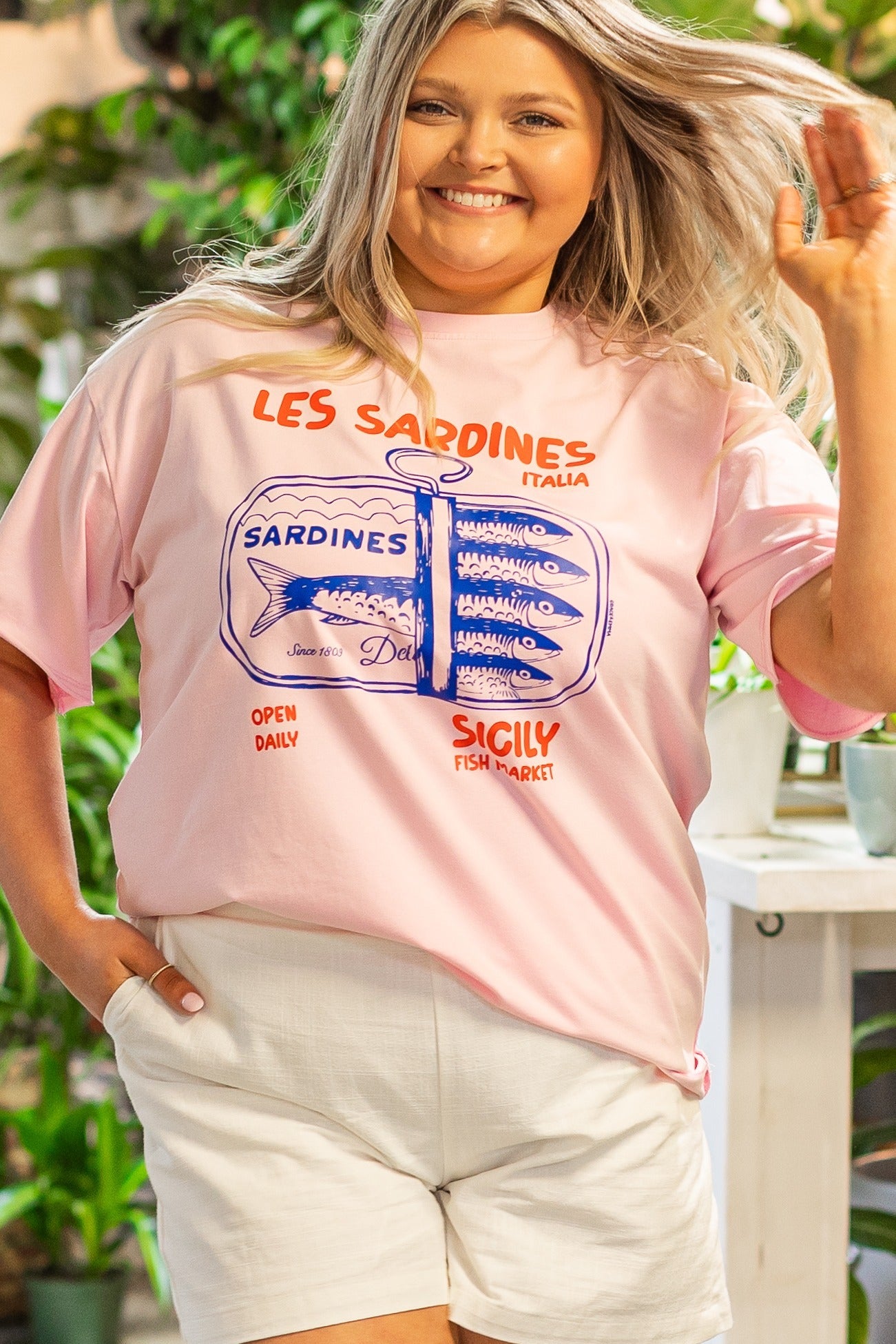 Les Sardines on Pink Tee Shirt