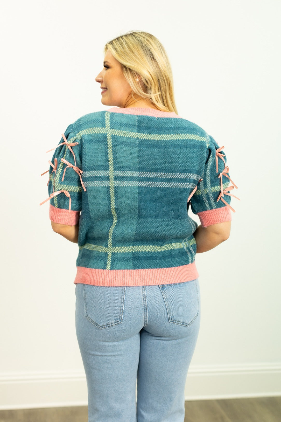 Plaid Sweater with Puff Sleeves