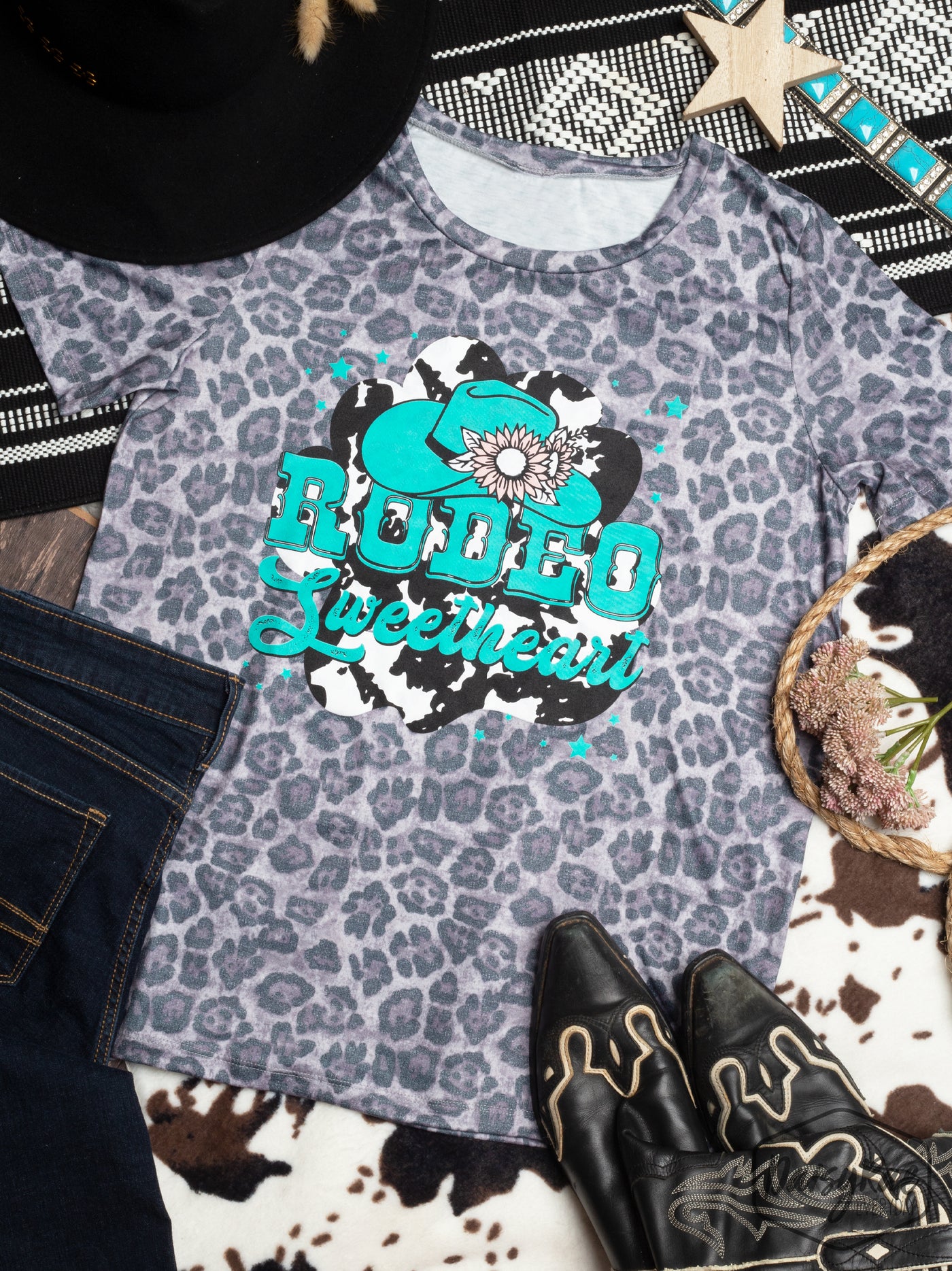 Rodeo Sweetheart on No Dull Moments Leopard Short Sleeves T-Shirt, Grey