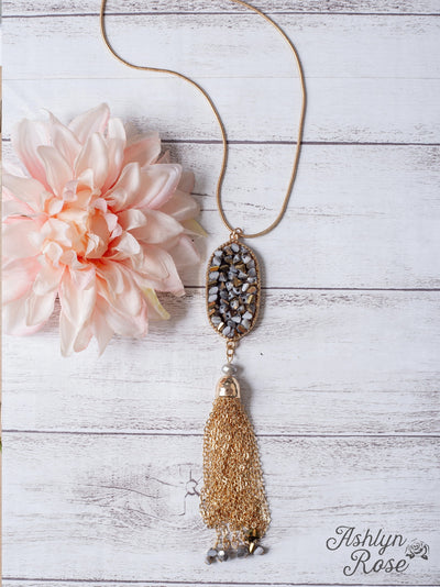 ESCAPE TO THE MOUTAINS GREY GOLD CLUSTERED METALLIC DRUZY STONE OVAL GOLD CHAIN TASSEL PENDANT NECKLACE