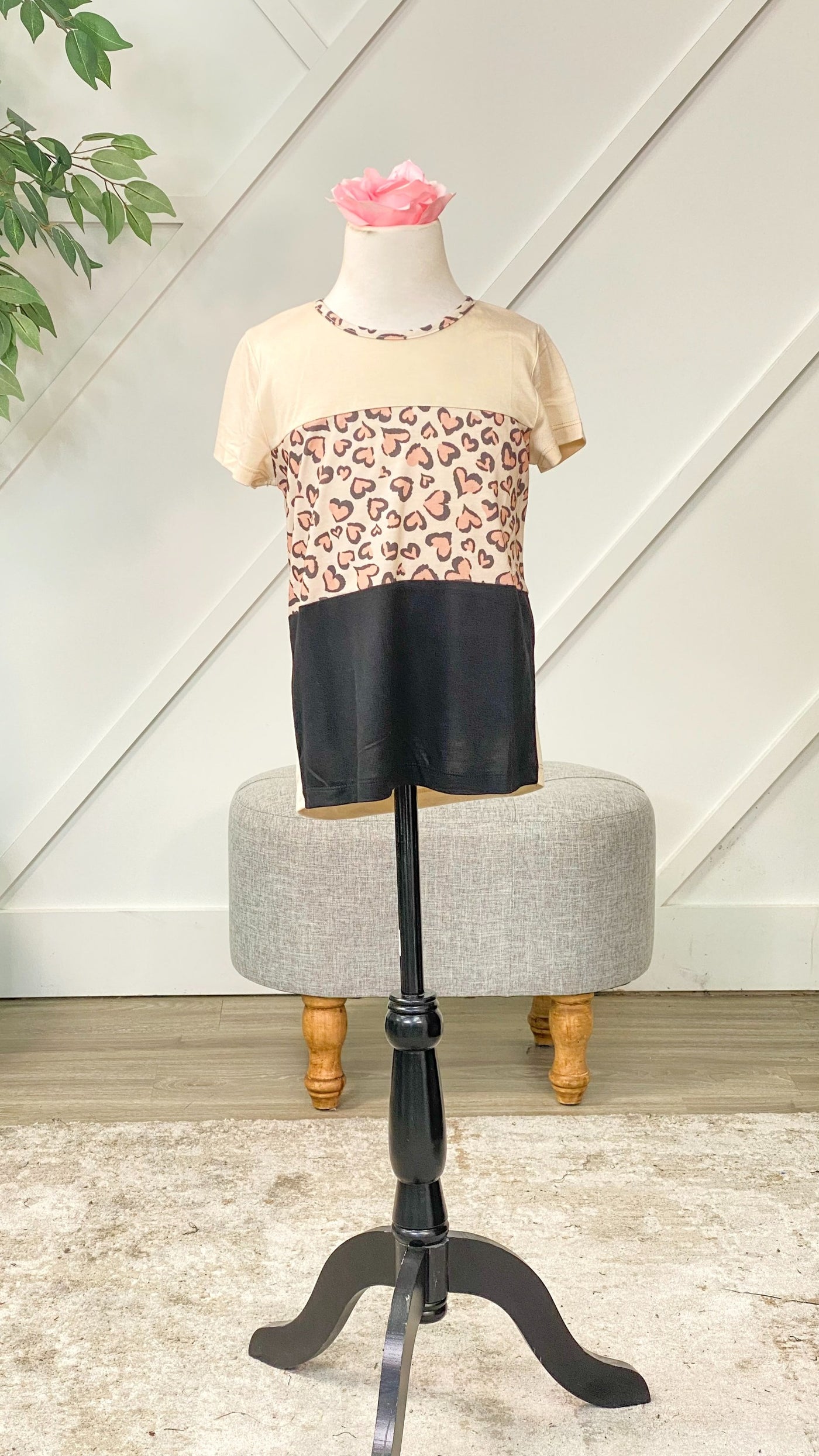 Girls' I Heart You Panel Tee Taupe and Leopard