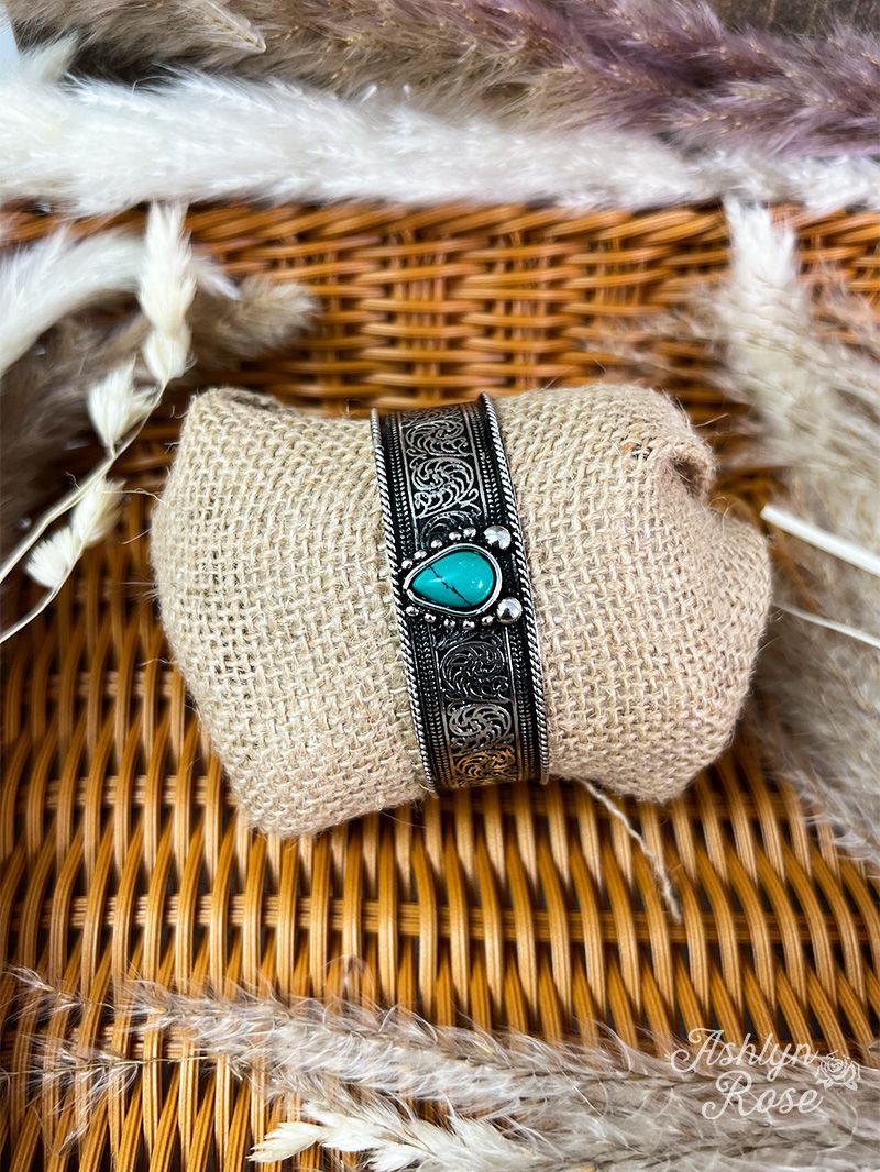 Easy to love silver cuff bracelet