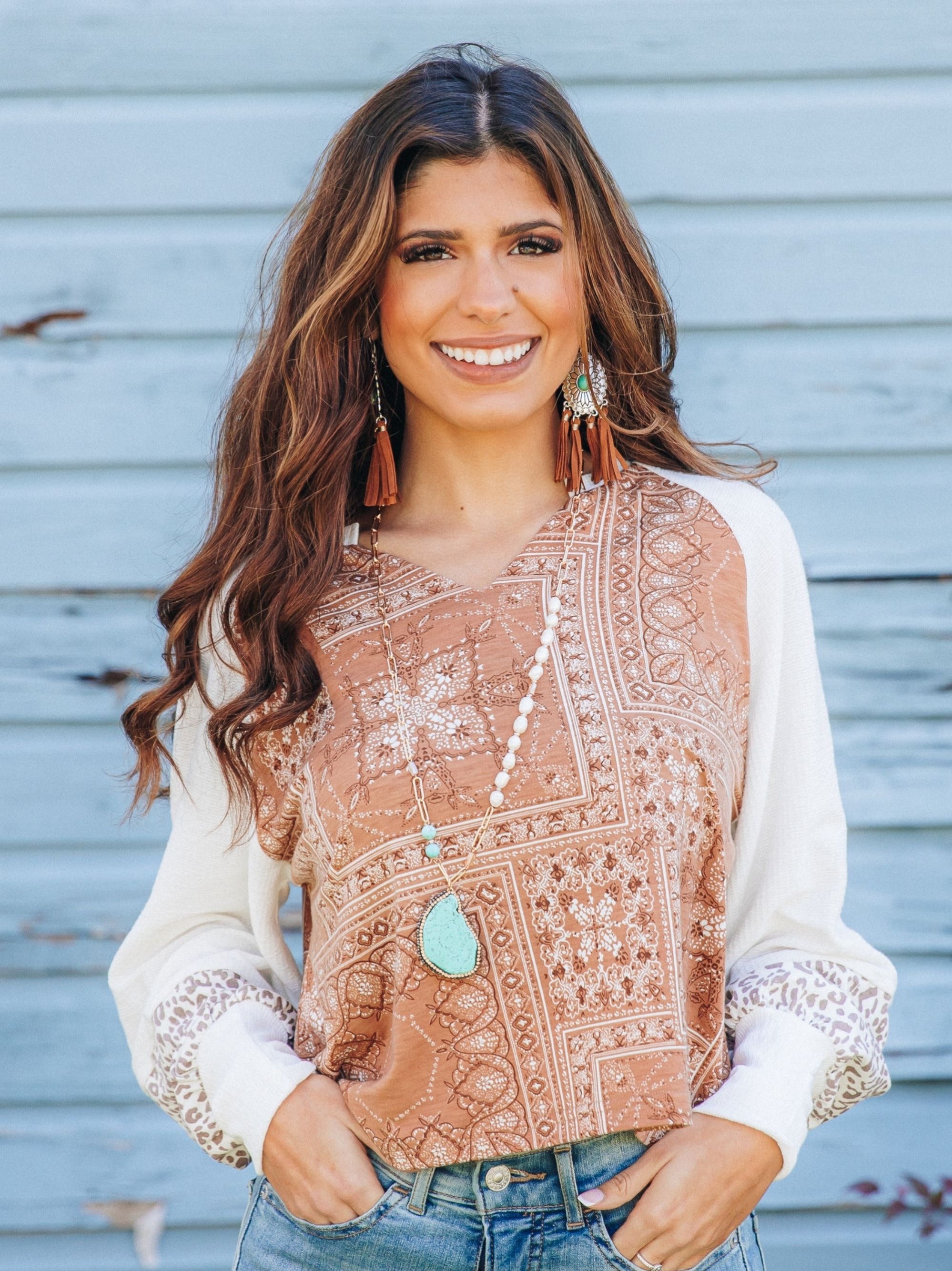 Country Charm Top In Beige – Southern Grace Wholesale